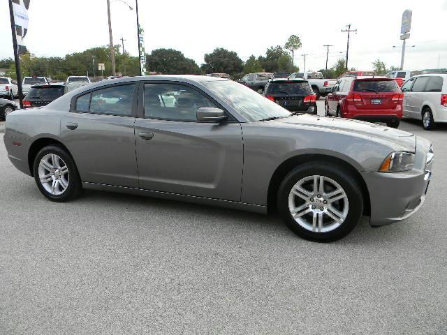 2011 Dodge Charger 4dr Sdn SE RWD