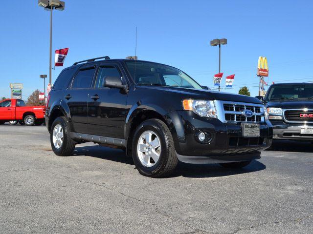 2011 Ford Escape xlt 5612A