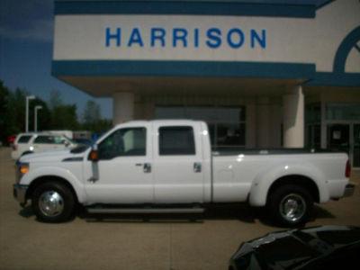 2011 Ford F350 XLT White in Rochester Ohio