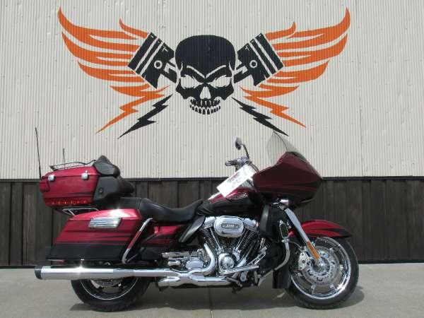 2011 Harley-Davidson CVO Road Glide Ultra