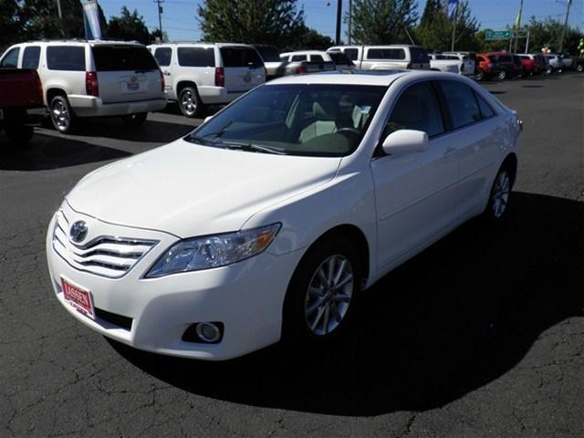 2011 Toyota Camry XLE - 20997 - 40935875