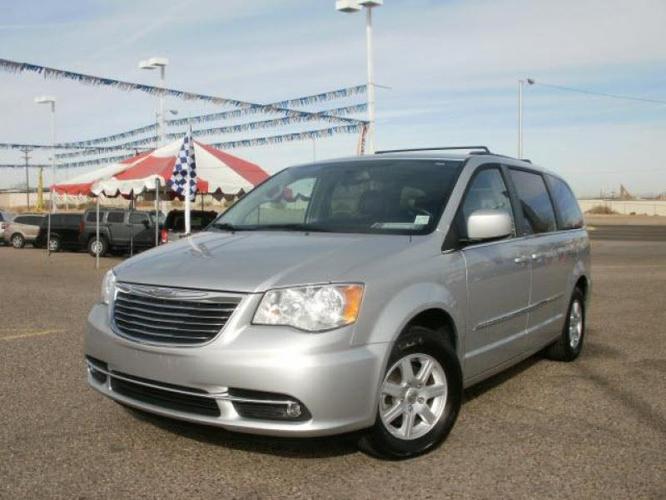 2012 Chrysler Town Country Touring