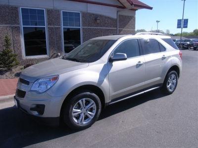 2013 Chevrolet Equinox 1LT Champagne Silver in West Salem Wisconsin