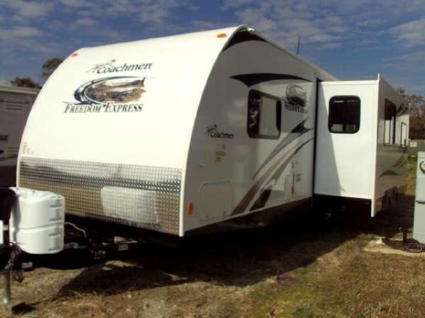 2013 Freedom Express 281RLDS Travel Trailers