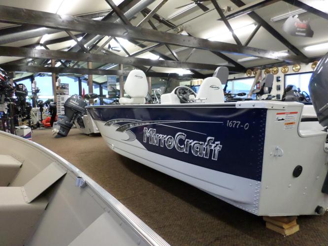 2013 MirroCraft Outfitter 16 SC