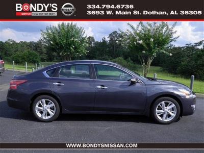 2013 Nissan Altima 2.5 SV in Dothan Alabama