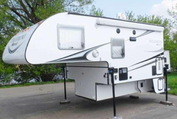 2013 Palomino M2902 Maverick Truck Campers