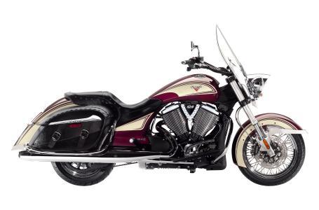 2013 Victory Motorcycles Cross Roads Classic