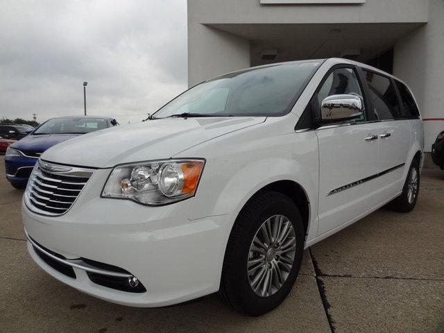 2014 Chrysler Town & Country Touring-L - 35890 - 44259199