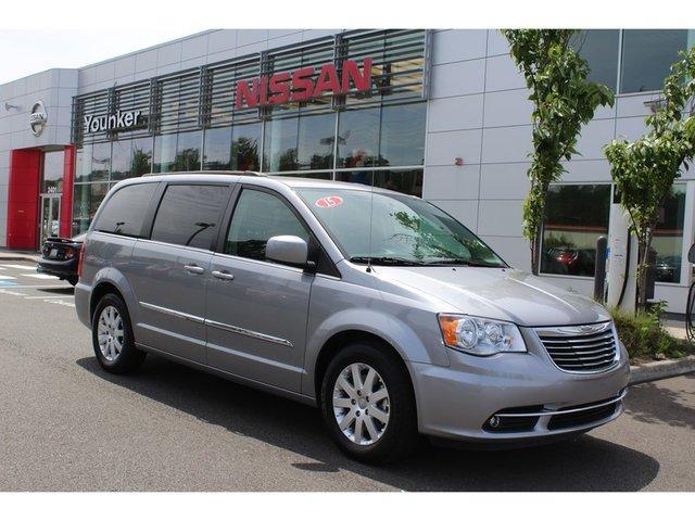 2015 Chrysler Town & Country Touring - 20788 - 65036379
