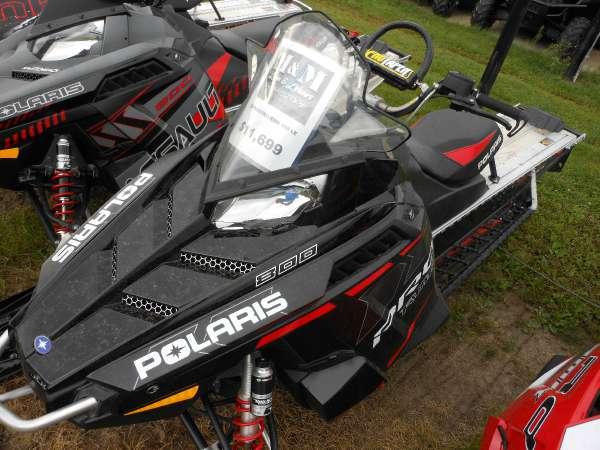 2015 Polaris 800 PRO-RMK 155 - Matte Stealth Black with Red Graphics LE