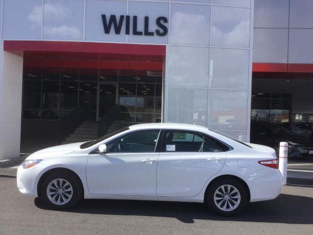 2016 Toyota Camry LE - 24199 - 66913229