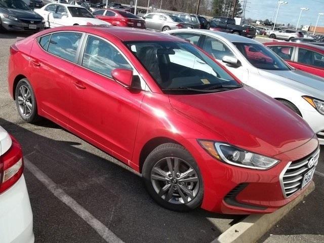 2017 Hyundai Elantra SE - 17125 - 61636939