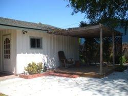 2 Bedroom 1 Bath Cottage in Santa Margarita. 2 Car Garage!