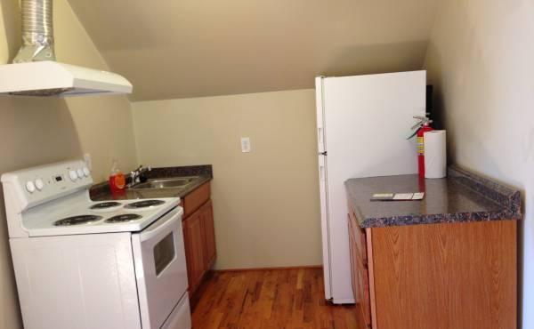 2br 1200ft - 2 bedroom apartment in downtown for lease