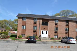2br 2 Bed 1 Bath Apartment for Rent 875 Lincoln RI GREAT LOCATION! Equinox Properties