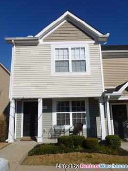 2br 2 Bedroom Townhome Available! New Floors!