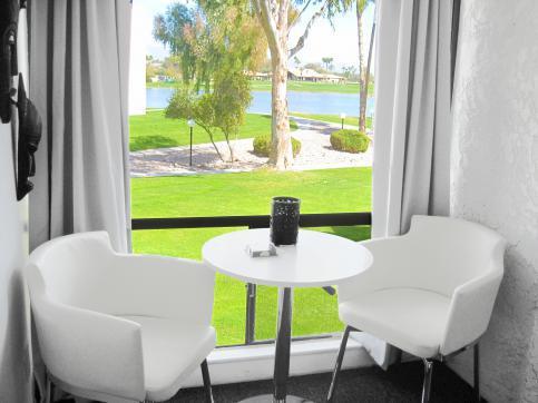 2br Scottsdale: 3 Room Golf & Lakeview Villa Resort Villa Suite (Aaron Baddeley)