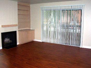 2br Awesome 2 Bed 2 Bath! Pets Welcome!!