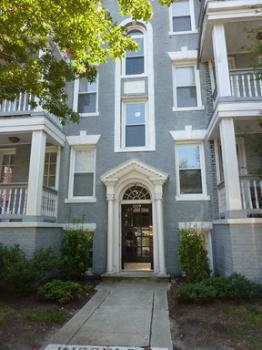 2br Heart Of Ghent! - ***water And Sewer Included***