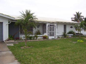 2br Single Family Rental Home In North Fort Myers
