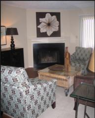 2br Two Bedrooms with Hardwood Floors Available Now - Welcome to Royal Oaks of Riverchase Apartment Homes!