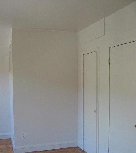 3br Townhouse for rent in Brooklyn. Pet OK!