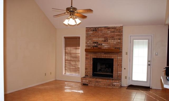 4 bedrooms Apartment - Exquisite College Station home -.