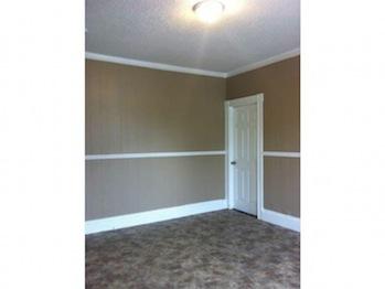 4br 1350 / 4br - Newly renovated 3rd floor