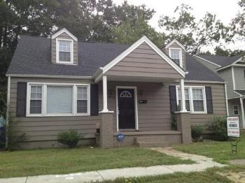 4br 2-story Cape Cod single-family Home-pets Negotiabl