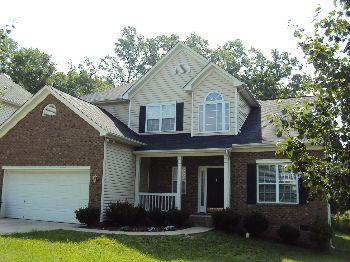 4br Lovely 4 Bed / 2.5 Bath Home with 2-car garage!