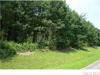 .74 Acres .74 Acres Mooresville Iredell County North Carolina - Ph. 704-663-0990