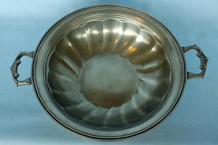 Belgian Pewter Bowl by Les Potstainiers Hutois
