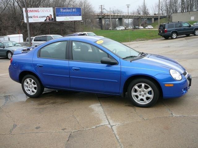 Blue 2004 Dodge Neon