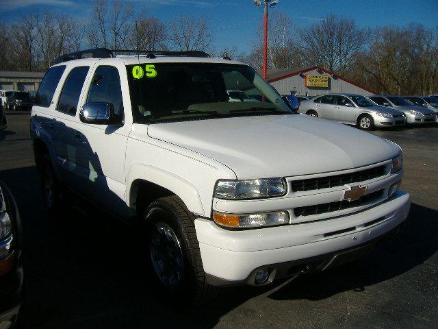 Chevrolet Tahoe 17186