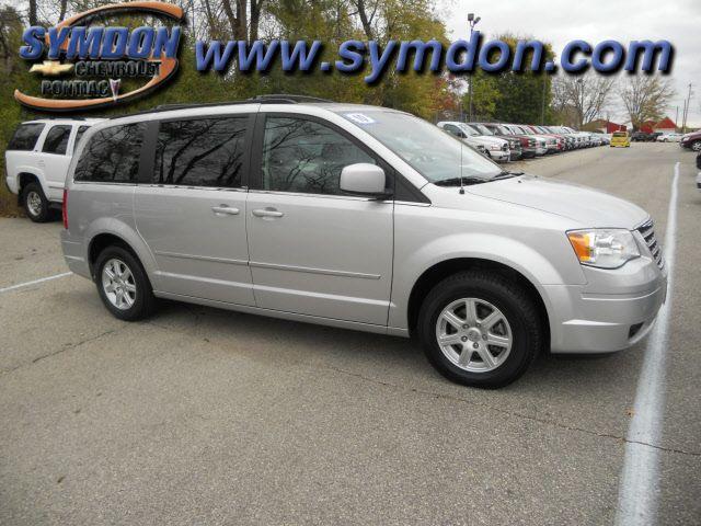 Chrysler Town and country touring 120941