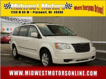 chrysler town and country touring finance available 4453 automatic