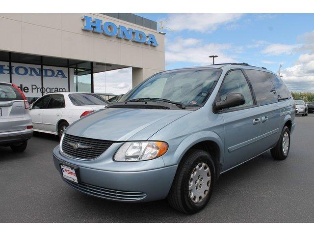 Chrysler Town & Country LX FWD - 66932196