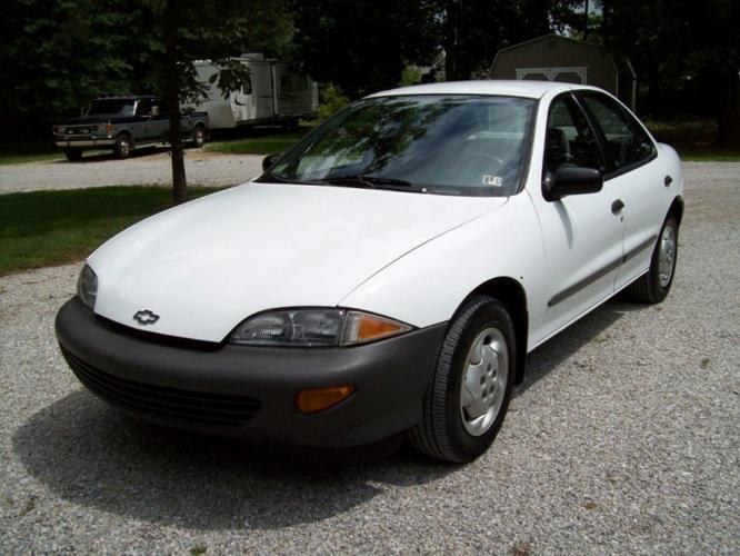 CLEAN 1995 Chevrolet Cavalier 4dr 4 Cylinder 81020 Miles Inspected