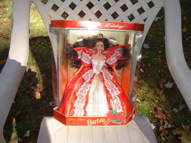 Collectible 1997 Holiday Barbie