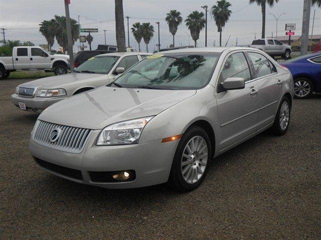 Come See this 2009 Mercury Milan