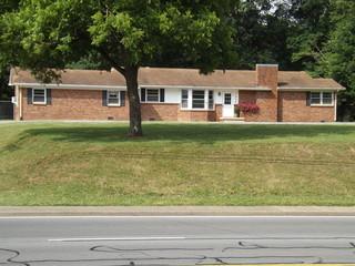 COMMERCIAL BUILDING FOR LEASE IN RIDGETOP! (DAYCARE)