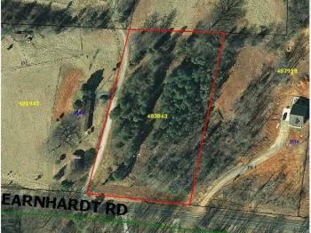 Country Location on 2+ Acres