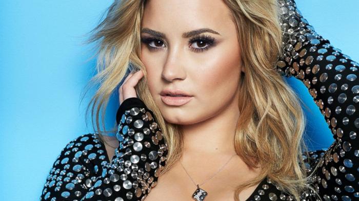 Demi Lovato tour tickets I Wireless Center 10/11