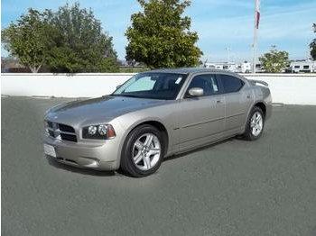 dodge charger 4dr sdn r/t rwd p1859 348l 8 cyl.