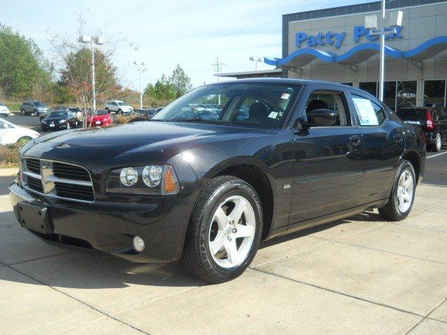DODGE Charger 4dr Sdn SXT RWD