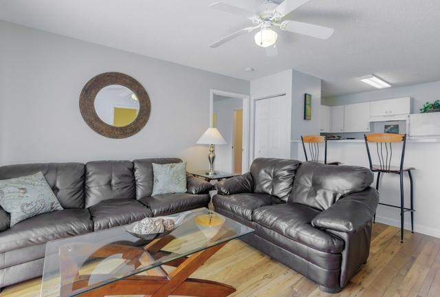 Experience ington living with Abbotts Run apartments.