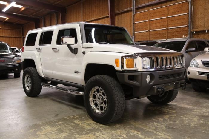 Hummer H3