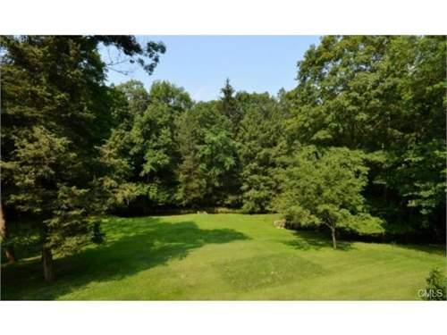LAND in New Canaan