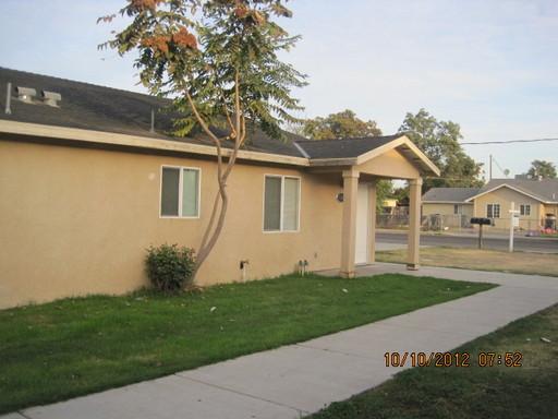 Large 3 bedroom 2 bathroom with Central H/A For Only $750.00 **MOVE-IN SPECIAL**